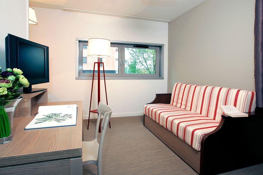 Ashley Hotel Le Mans Centre Gare Exterior photo